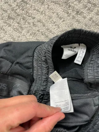 ¡¡OFERTA!! Talla S Pantalón Adidas Trebol Negro