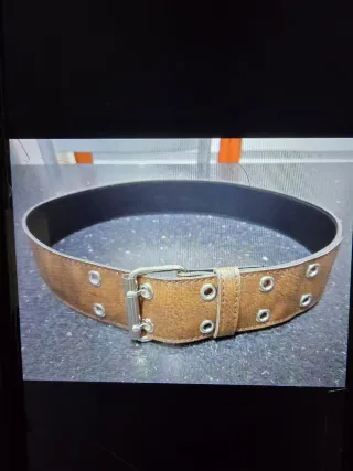 Cintura 95 cm con borchie