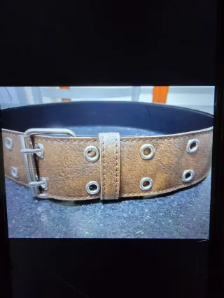 Cintura 95 cm con borchie