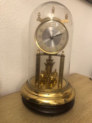 Reloj alemán de sobremesa - necesita reparación