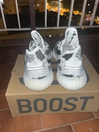 Adidas Yeezy Boost 350 V2 Zebra Talla 44 Original