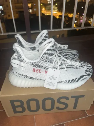 Adidas Yeezy Boost 350 V2 Zebra Talla 44 Original