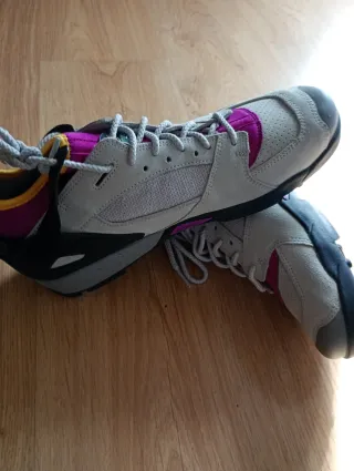 Nike ACG Air Mowabb Beige/Rosa