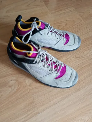 Nike ACG Air Mowabb Beige/Rosa