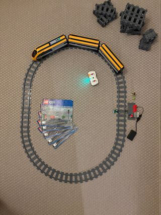 Treno Lego City con binari extra