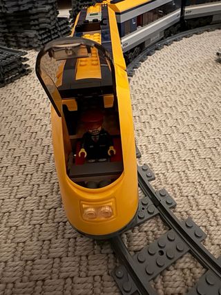 Treno Lego City con binari extra