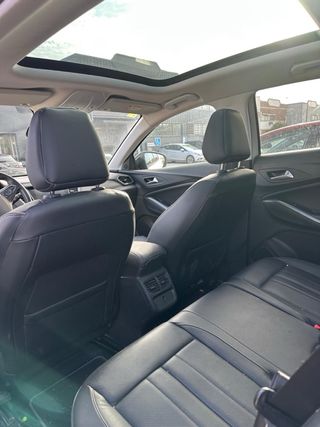 Coche Opel grandland X 1.2, 130 cv