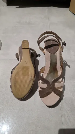 Sandali Camaïeu beige con tacco