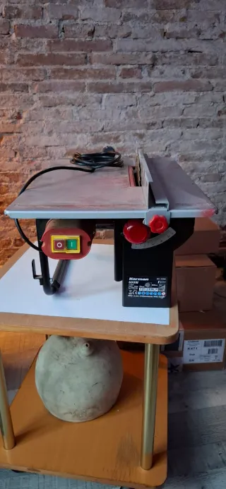 Sierra de mesa Korman