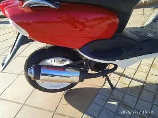 Yamaha Neos Roja