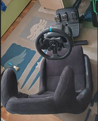 Silla Playseat Gran Turismo con Volante e Pedali