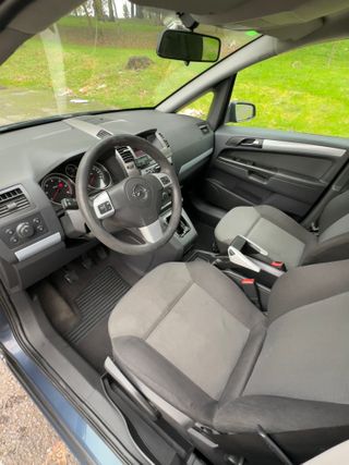 Opel Zafira 2007