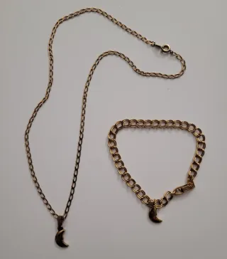 Conjunto colgante y pulsera luna.