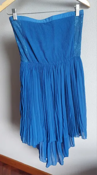 Vestido azul Stradivarius plisado