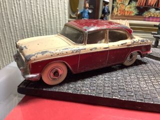 Coche Humber Hawk 1/43 Dinky Toys