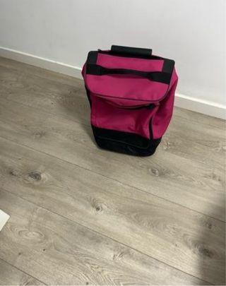 Maleta de viaje ligera con capacidad