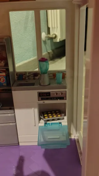 Casa Barbie con bambole e accessori