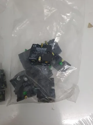 Contactos Sassin ZB2-BE102