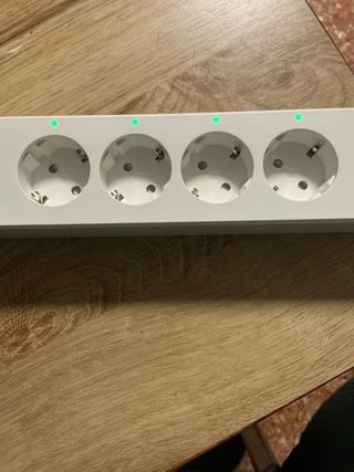 Regleta 4 enchufes + 3 USB