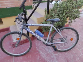 Bicicleta de Montaña Tracker UPRIDE