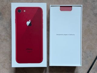 iPhone 8 RED Edition