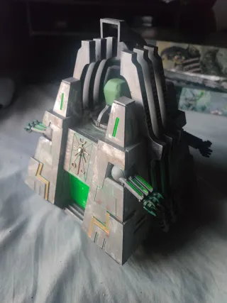 Monolito Necron Warhammer 40k