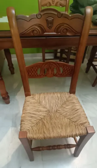 Juego salón mesa extensible, sillas y butacas