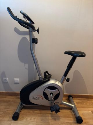 Bicicleta Estática Romester Avant 100