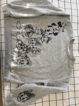 Sudadera Disney Mickey y amigos gris