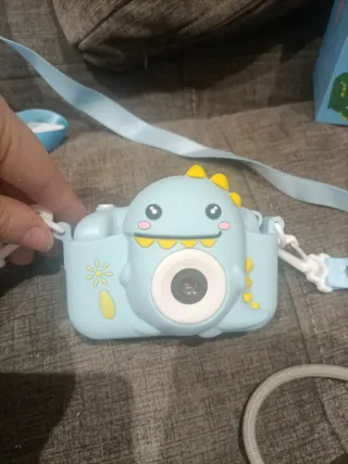 Cámara Dinosaurio Infantil 32GB + Accesorios