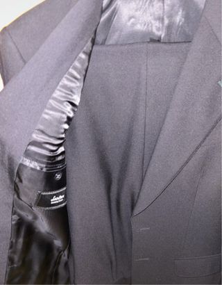 Traje Negro Corte Inglés
