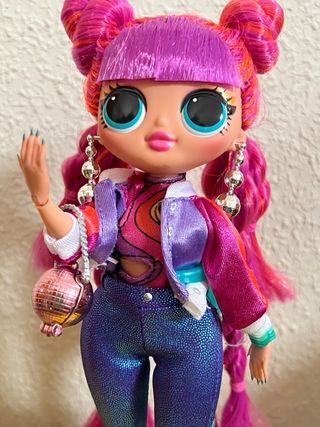LOL Surprise OMG Roller Chick Muñeca