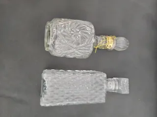 Botella de colonia de cristal tallado