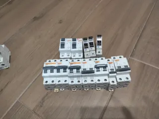 Diferenciales, fusibles y magnetotérmicos