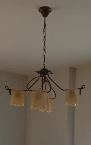 Lampade in stile coloniale in vetro e metallo