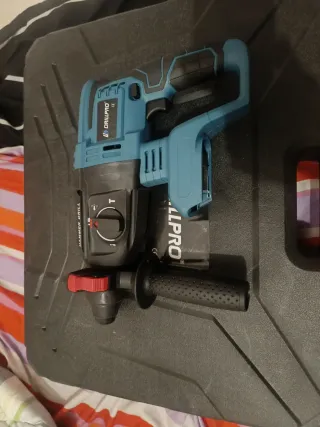 Juego Taladro, Radial y Atornillador