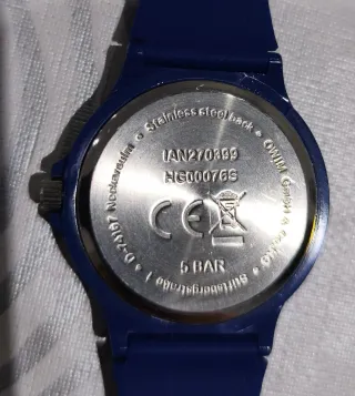 Reloj azul