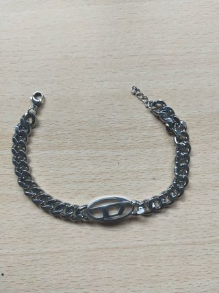 Pulsera diesel