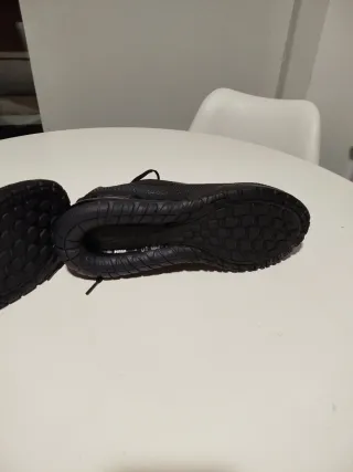 Nike Air Max Phoenix Negras Talla 43