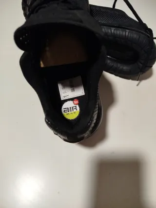 Nike Air Max Phoenix Negras Talla 43