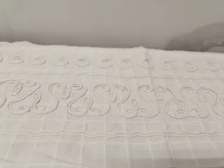 Copritavolo bianco pizzo 92x90cm