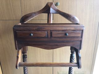 Galán de madera clásico