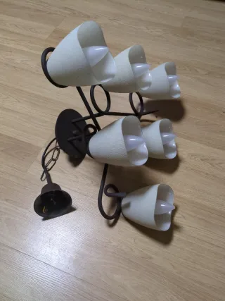 Lámpara de forja 6 tulipas