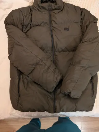 Chaqueta plumífero verde militar Talla M