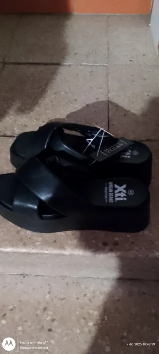 Sandalias Xti Negras