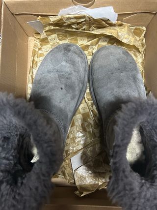 Ugg Mini Bailey Button Grigio Tg 37