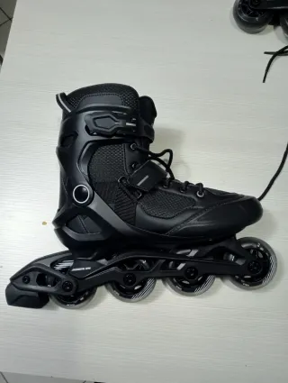 Pattini roller neri 41