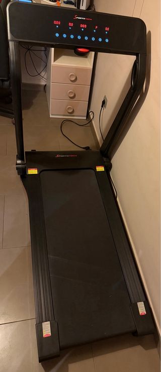 Tapis roulant SportsTech