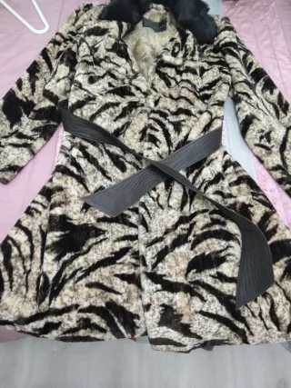 Abrigo Anton & Moda Mujer