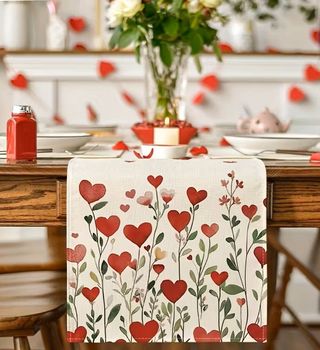 Runner Cuori Rossi San Valentino centrotavola